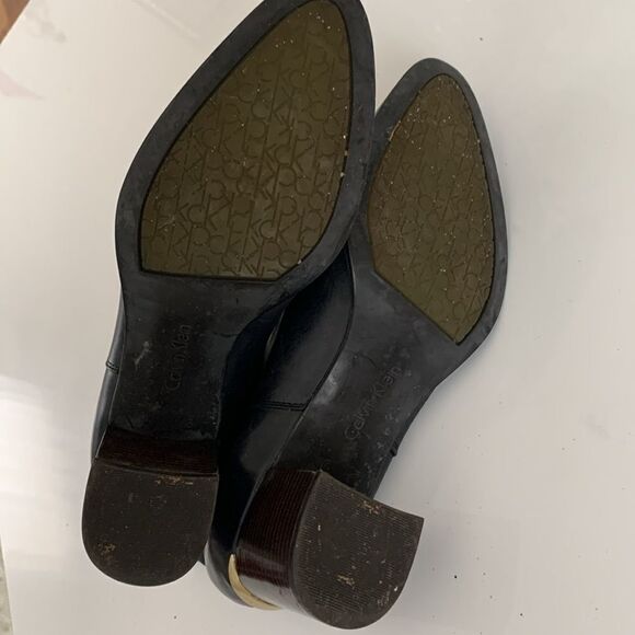 Calvin Klein Black Leather Stacked Heel Ankle Booties Size 9 - Picture 8 of 10